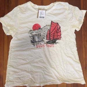 NWT  Graphic T shirt